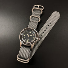 Load image into Gallery viewer, SteelDive New Arrival Diving Watch 2020 NH35 Sapphire 316L Stainless Steel Dive Watches For Men 300M Waterproof Automatic Watch